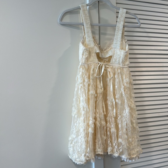 Yellow lace mini dress For Love & Lemons NWT - Picture 8 of 11